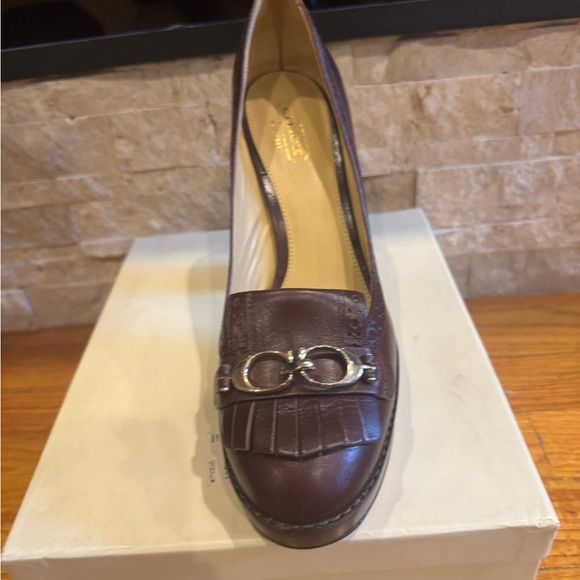 Women's Brown Leather Loafers - Picture 1 of 4